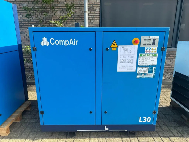 Compair L30 Elektrische Schroefcompressor 30 kW 4.88 m3 / min 7.5 Bar - Gaisa kompresors: foto 1 Compair L30 Elektrische Schroefcompressor 30 kW 4.88 m3 / min 7.5 Bar - Gaisa kompresors: foto 1