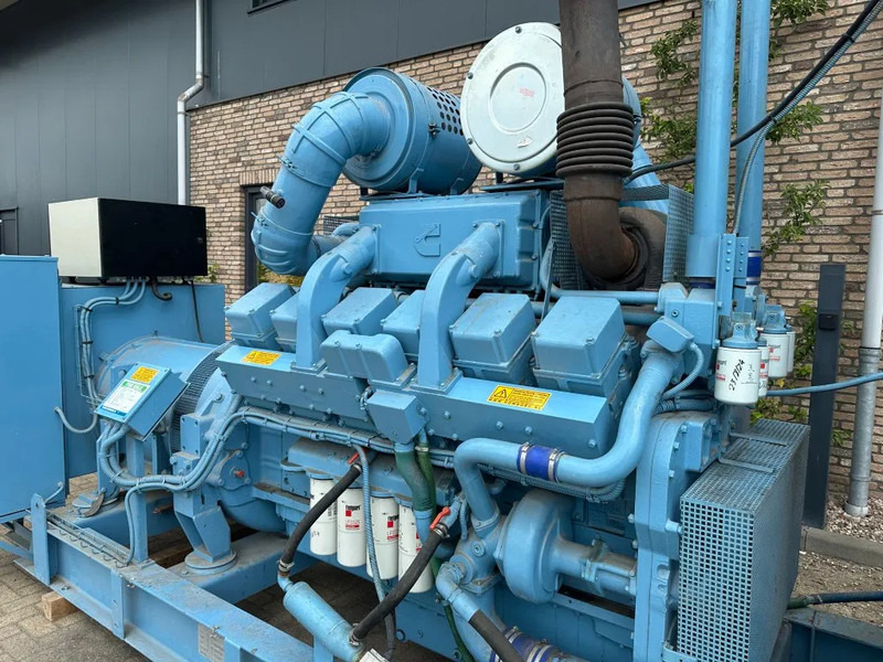 Elektroģenerators Cummins KTA 38 G1 Leroy Somer 800 kVA noodstroom generatorset as New ! 123 hours !: foto 5
