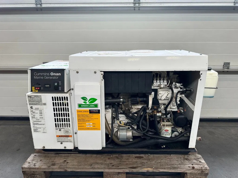 Cummins Onan MDKBP Kubota 4 cilinder Diesel 13.5 kVA Marine Silent generatorset - Elektroģenerators: foto 2 Cummins Onan MDKBP Kubota 4 cilinder Diesel 13.5 kVA Marine Silent generatorset - Elektroģenerators: foto 2