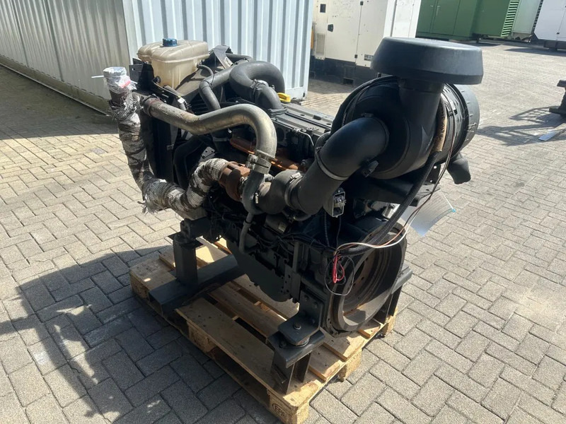 Deutz BF4M 1013 Diesel Engine 4 cylinder 102 kW / 137 HP - Dzinējs - Iekraušanas tehnika: foto 3 Deutz BF4M 1013 Diesel Engine 4 cylinder 102 kW / 137 HP - Dzinējs - Iekraušanas tehnika: foto 3