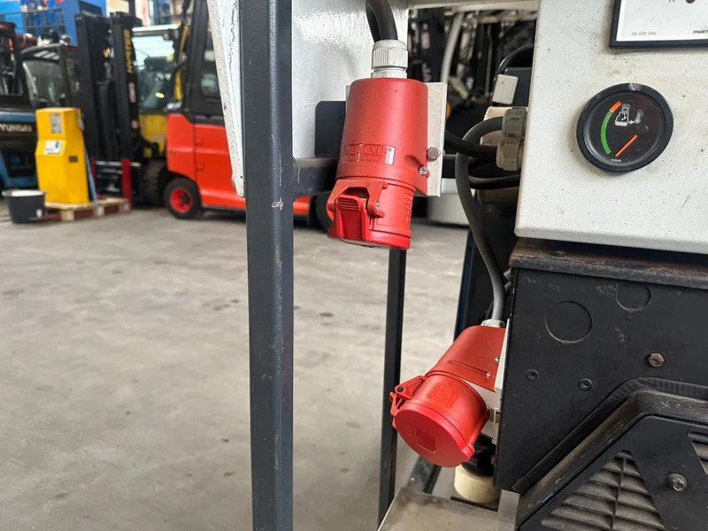 Elektroģenerators Deutz F2L 1011 Stamford 11 kVA generatorset: foto 6 Elektroģenerators Deutz F2L 1011 Stamford 11 kVA generatorset: foto 6