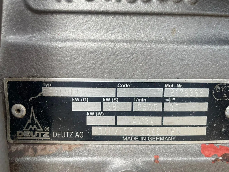 Deutz F3L 912 Motor 3 cilinder 38 kW 52 PK Diesel Motor - Dzinējs - Iekraušanas tehnika: foto 3 Deutz F3L 912 Motor 3 cilinder 38 kW 52 PK Diesel Motor - Dzinējs - Iekraušanas tehnika: foto 3