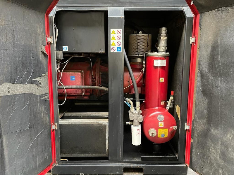Ecoair D102 Elektrische Schroefcompressor 75 kW 10.000 L / min 8 Bar - Gaisa kompresors: foto 3 Ecoair D102 Elektrische Schroefcompressor 75 kW 10.000 L / min 8 Bar - Gaisa kompresors: foto 3