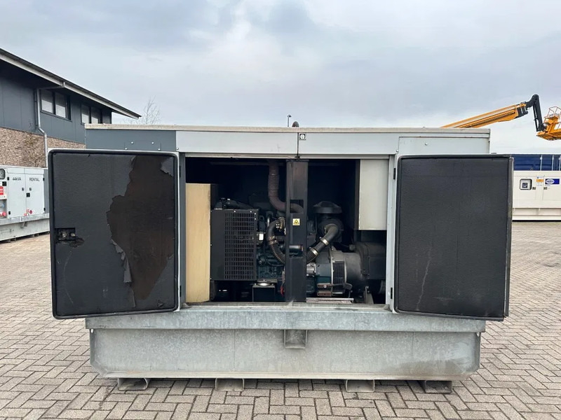 Elektroģenerators Europower EPUS44TDE Kubota Leroy Somer 44 kVA Supersilent Rental generatorset: foto 11