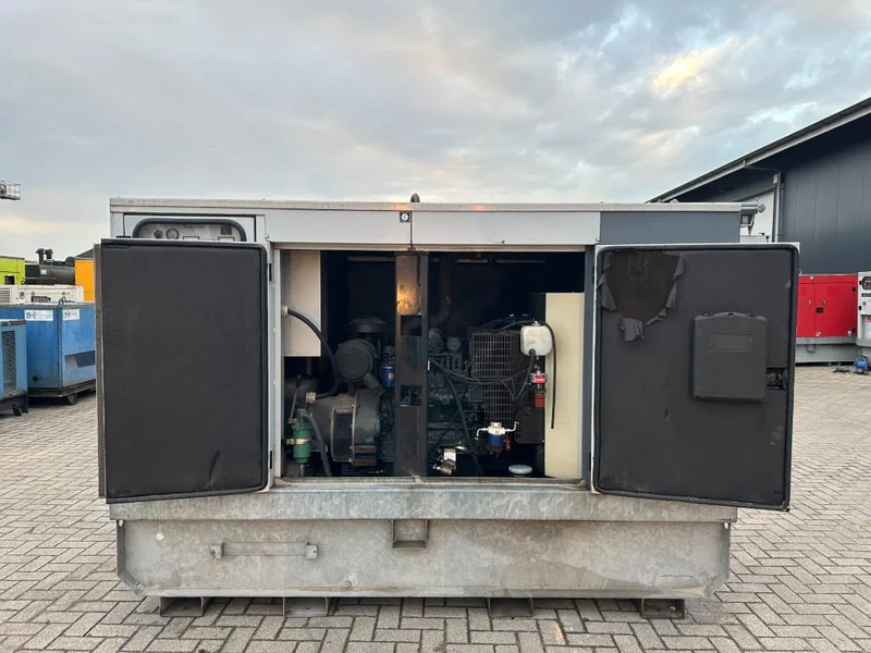 Elektroģenerators Europower EPUS44TDE Kubota Leroy Somer 44 kVA Supersilent Rental generatorset: foto 7