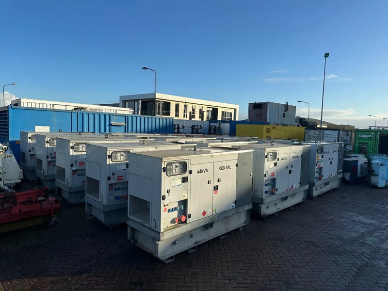 Elektroģenerators Europower EPUS44TDE Kubota leroy Somer 44 kVA Supersilent Rental generatorset: foto 7