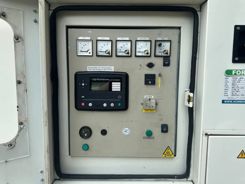 GESAN DVR 250 Volvo Stamford 275 kVA Silent Rental generatorset - Elektroģenerators: foto 4 GESAN DVR 250 Volvo Stamford 275 kVA Silent Rental generatorset - Elektroģenerators: foto 4