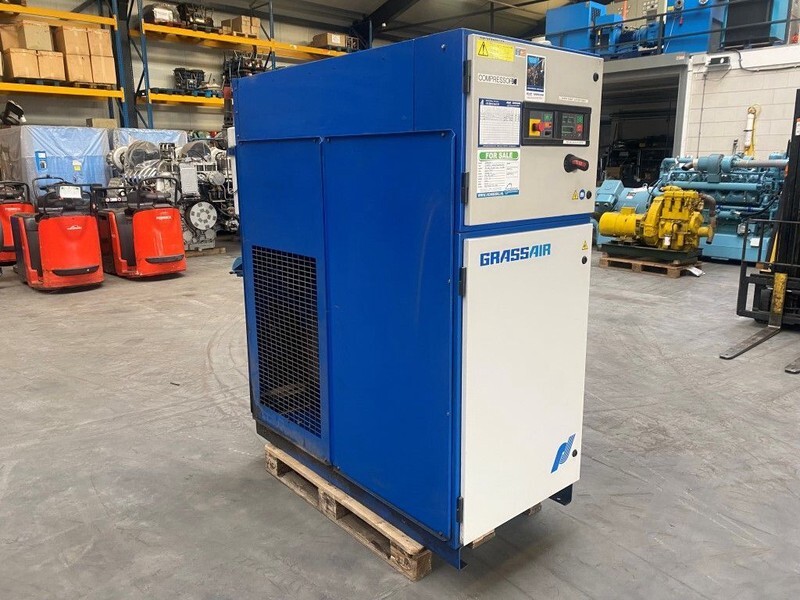 Grassair S218.10 Elektrische 75 kW 10.000 L / min Silent Schroefcompressor - Gaisa kompresors: foto 1 Grassair S218.10 Elektrische 75 kW 10.000 L / min Silent Schroefcompressor - Gaisa kompresors: foto 1