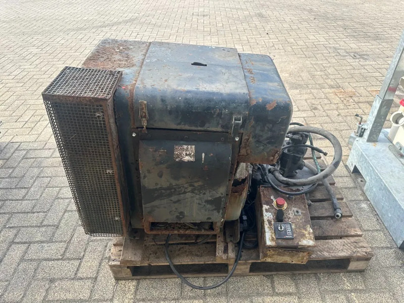 Hatz 2L30C Diesel motor 26 PK met hydrauliekpomp - Dzinējs - Iekraušanas tehnika: foto 2 Hatz 2L30C Diesel motor 26 PK met hydrauliekpomp - Dzinējs - Iekraušanas tehnika: foto 2