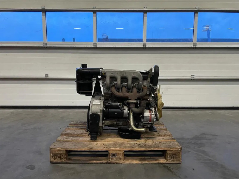 Iveco 8141 Diesel Motor 4 cilinder 53 kW / 74 PK Diesel Engine - Dzinējs - Iekraušanas tehnika: foto 5 Iveco 8141 Diesel Motor 4 cilinder 53 kW / 74 PK Diesel Engine - Dzinējs - Iekraušanas tehnika: foto 5