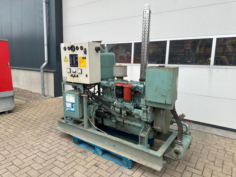Iveco 8361 - I Ingersoll Dresser Pumps 291 m3 / h 10 Bar Diesel Waterpomp 58 hours ! - Ūdens sūknis: foto 4 Iveco 8361 - I Ingersoll Dresser Pumps 291 m3 / h 10 Bar Diesel Waterpomp 58 hours ! - Ūdens sūknis: foto 4