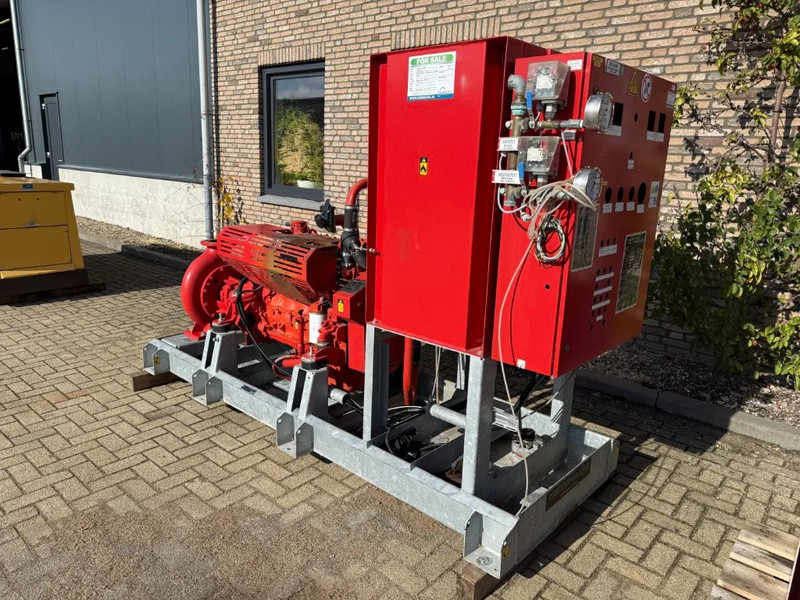 Iveco Iveco FPT NEF 67 KSB Diesel met Waterpomp 476 m3 / h 12 Bar - Ūdens sūknis: foto 2 Iveco Iveco FPT NEF 67 KSB Diesel met Waterpomp 476 m3 / h 12 Bar - Ūdens sūknis: foto 2