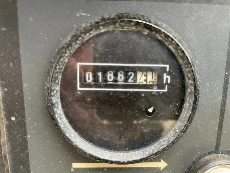 Gaisa kompresors Kaeser M27 Kubota 2,7 m3 / min 7 Bar 18 kW Mobiele Silent Diesel Compressor: foto 9