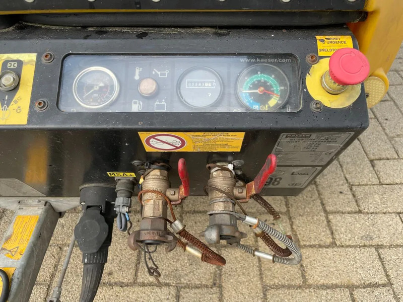 Gaisa kompresors Kaeser M43 Kubota 4,3 m3 / min 7 Bar 30 kW Mobielel Compressor: foto 5