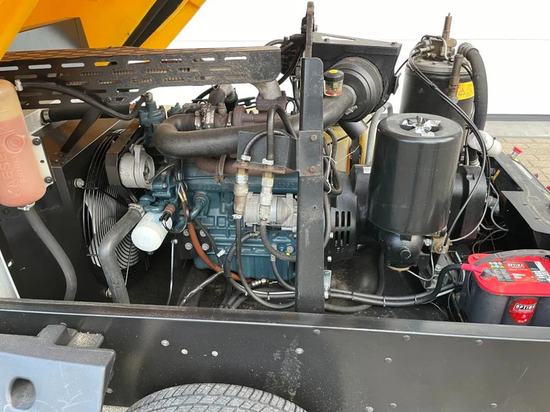 Gaisa kompresors Kaeser M43 Kubota 4,3 m3 / min 7 Bar 30 kW Mobielel Compressor: foto 14