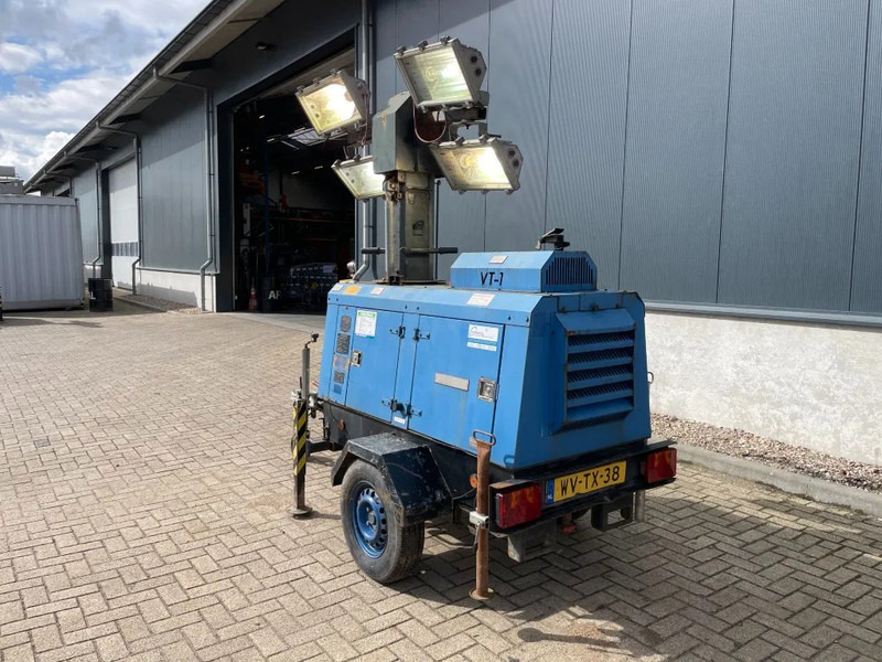 Kubota Superlight VT1 mobiele lichtmast-generator - Apgaismojuma stabs: foto 5 Kubota Superlight VT1 mobiele lichtmast-generator - Apgaismojuma stabs: foto 5