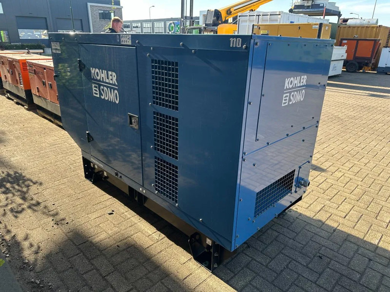 Elektroģenerators SDMO J110K John Deere 110 kVa silent noodstroom generatorset as New ! 40 hours !: foto 11