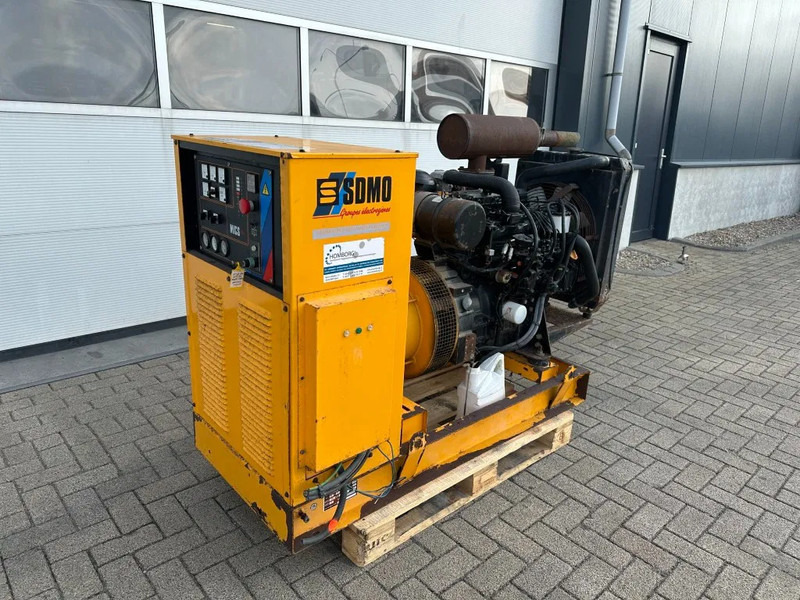 SDMO Yanmar Leroy Somer 50 kVA noodstroom generatorset 328 hours ! - Elektroģenerators: foto 2 SDMO Yanmar Leroy Somer 50 kVA noodstroom generatorset 328 hours ! - Elektroģenerators: foto 2