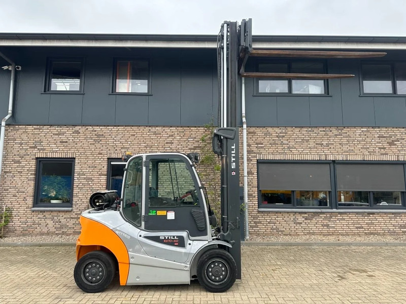 Still RX 70-40 Duplex Sideshift 4 ton LPG Heftruck 2016 - Gāzes iekrāvējs: foto 4 Still RX 70-40 Duplex Sideshift 4 ton LPG Heftruck 2016 - Gāzes iekrāvējs: foto 4