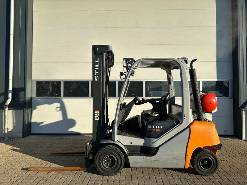 Still RX70-25 T 2.5 ton Duplex Sideshift LPG Heftruck 2020 - Gāzes iekrāvējs: foto 1 Still RX70-25 T 2.5 ton Duplex Sideshift LPG Heftruck 2020 - Gāzes iekrāvējs: foto 1