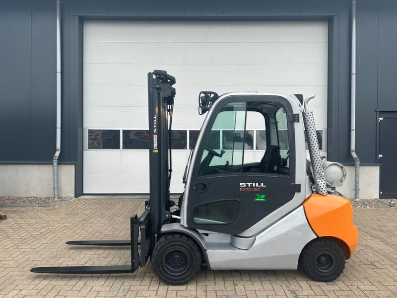 Still RX70-30T 3 ton Triplex Freelift Sideshift LPG Heftruck - Gāzes iekrāvējs: foto 1 Still RX70-30T 3 ton Triplex Freelift Sideshift LPG Heftruck - Gāzes iekrāvējs: foto 1