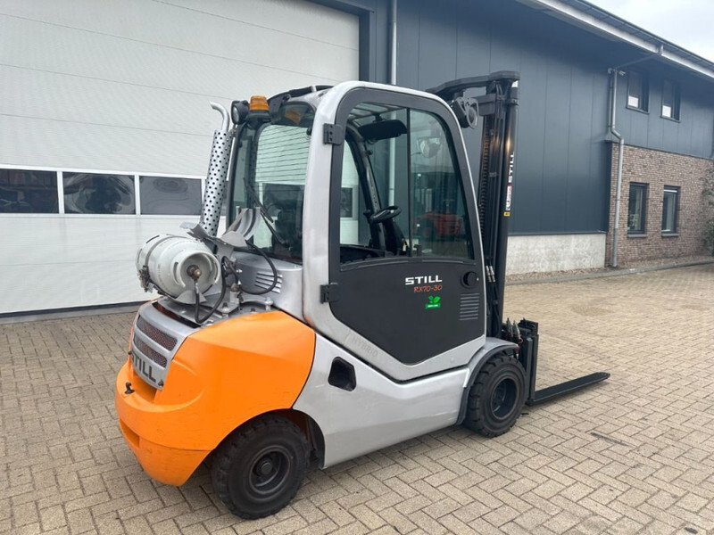 Still RX70-30T 3 ton Triplex Freelift Sideshift LPG Heftruck - Gāzes iekrāvējs: foto 3 Still RX70-30T 3 ton Triplex Freelift Sideshift LPG Heftruck - Gāzes iekrāvējs: foto 3
