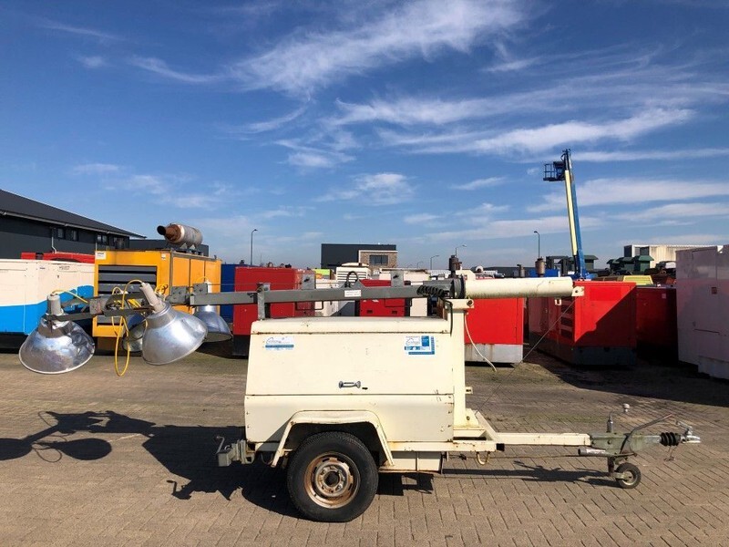 Terex Kubota Leroy Somer 7 kVA lichtmast aggregaat light tower - Apgaismojuma stabs: foto 1 Terex Kubota Leroy Somer 7 kVA lichtmast aggregaat light tower - Apgaismojuma stabs: foto 1