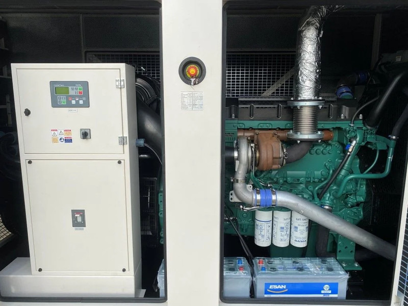 Volvo 330 kVA TAD 1351 GE Silent generatorset NEW ! - Elektroģenerators: foto 2 Volvo 330 kVA TAD 1351 GE Silent generatorset NEW ! - Elektroģenerators: foto 2