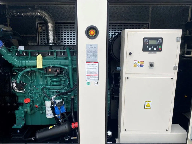 Volvo TAD 1344 GE Stamford 450 kVA Supersilent generatorset New ! - Elektroģenerators: foto 2 Volvo TAD 1344 GE Stamford 450 kVA Supersilent generatorset New ! - Elektroģenerators: foto 2