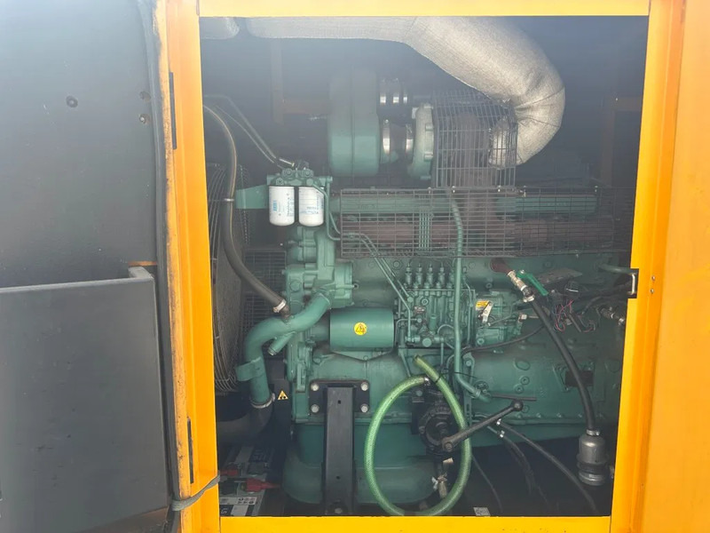 Volvo TWD 1210 G SDMO Leroy Somer 300 kVA Silent generatorset - Elektroģenerators: foto 5 Volvo TWD 1210 G SDMO Leroy Somer 300 kVA Silent generatorset - Elektroģenerators: foto 5