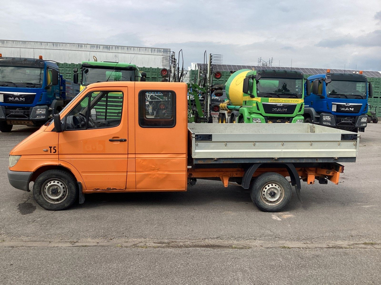 Mercedes-Benz Sprinter Pritsche Doka 211 CDI - Automašīna ar kravas platformu, Kravas-pasažieru furgons: foto 2 Mercedes-Benz Sprinter Pritsche Doka 211 CDI - Automašīna ar kravas platformu, Kravas-pasažieru furgons: foto 2