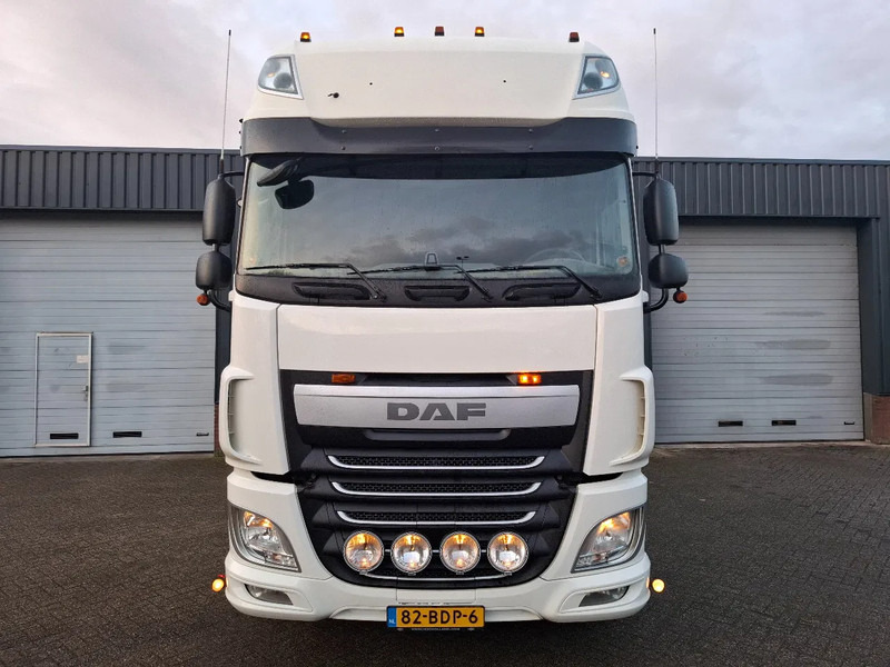 DAF XF 460 NL TREKKER - Vilcējs: foto 2 DAF XF 460 NL TREKKER - Vilcējs: foto 2