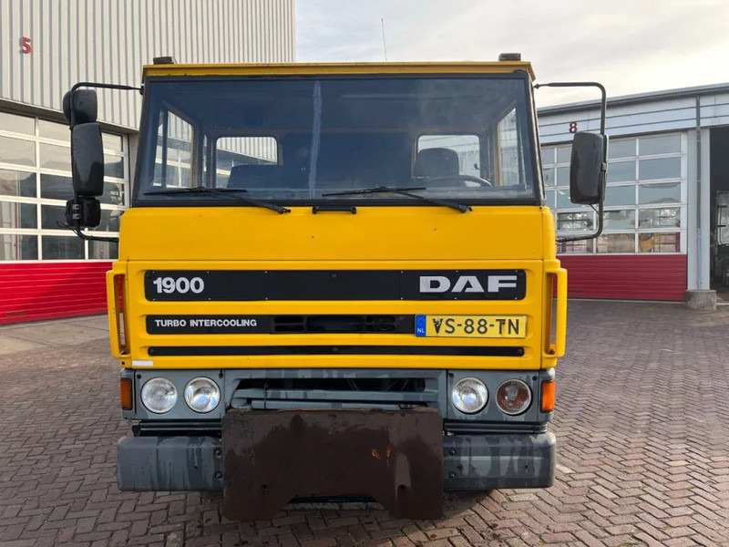 DAF 1900 F HAAKARM - Konteineru vedējs/ Kravas automašīna ar noņemamā virsbūve: foto 4 DAF 1900 F HAAKARM - Konteineru vedējs/ Kravas automašīna ar noņemamā virsbūve: foto 4