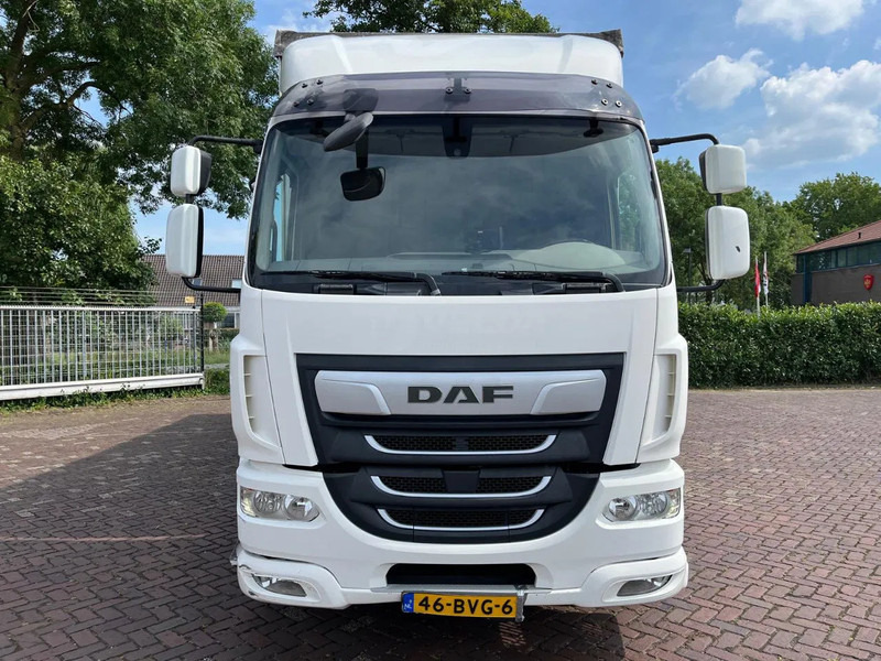 DAF CF 320 FA - Kravas automašīna ar slēgto virsbūvi: foto 3 DAF CF 320 FA - Kravas automašīna ar slēgto virsbūvi: foto 3
