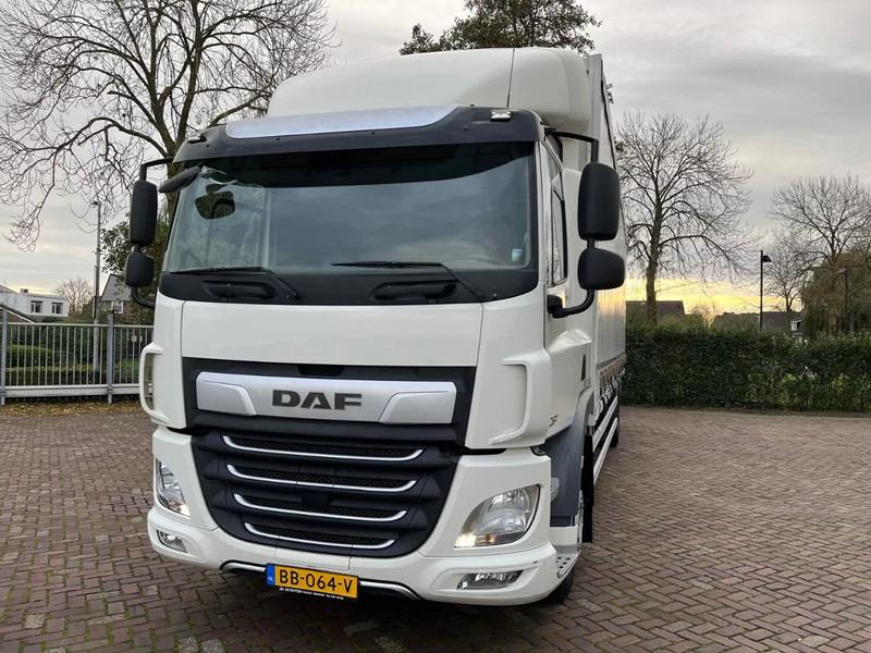 DAF CF 320 FA - Kravas automašīna ar tentu: foto 2 DAF CF 320 FA - Kravas automašīna ar tentu: foto 2