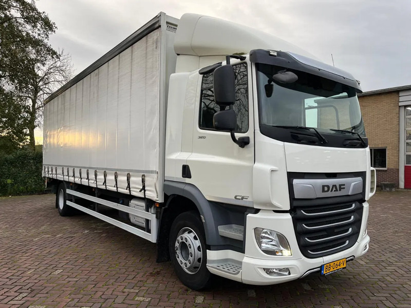 DAF CF 320 FA - Kravas automašīna ar tentu: foto 5 DAF CF 320 FA - Kravas automašīna ar tentu: foto 5