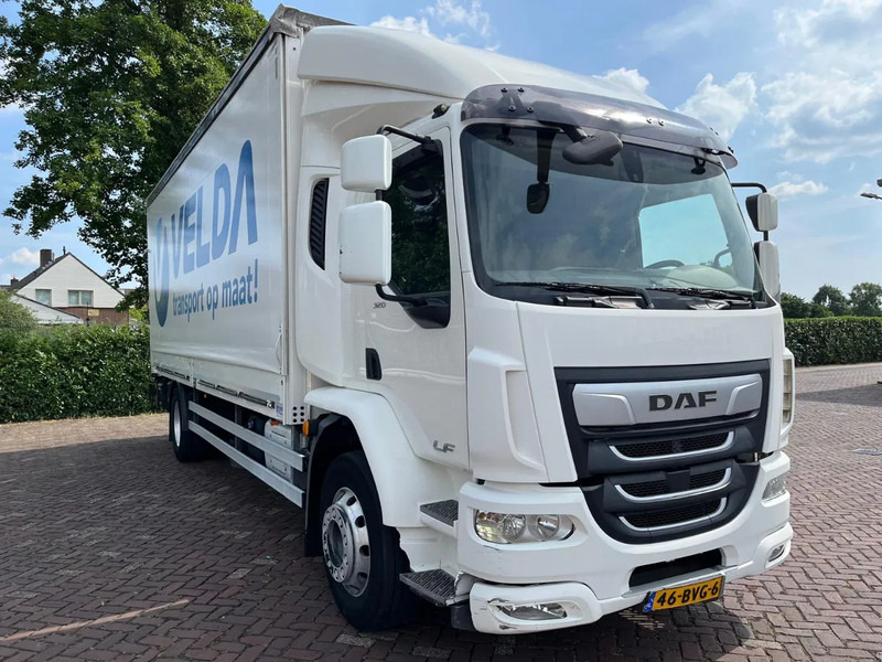DAF CF 320 FA - Kravas automašīna ar slēgto virsbūvi: foto 4 DAF CF 320 FA - Kravas automašīna ar slēgto virsbūvi: foto 4