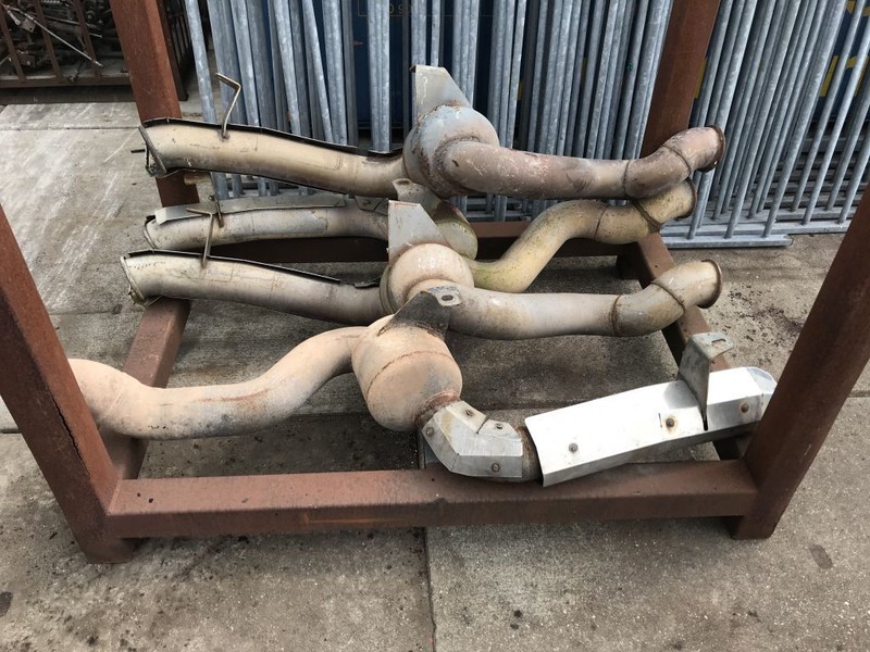 DAF DIVERSEN UITLAATDELEN - Izplūdes sistēma: foto 1 DAF DIVERSEN UITLAATDELEN - Izplūdes sistēma: foto 1