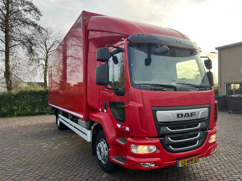 DAF LF 260 FA - Kravas automašīna ar slēgto virsbūvi: foto 4 DAF LF 260 FA - Kravas automašīna ar slēgto virsbūvi: foto 4