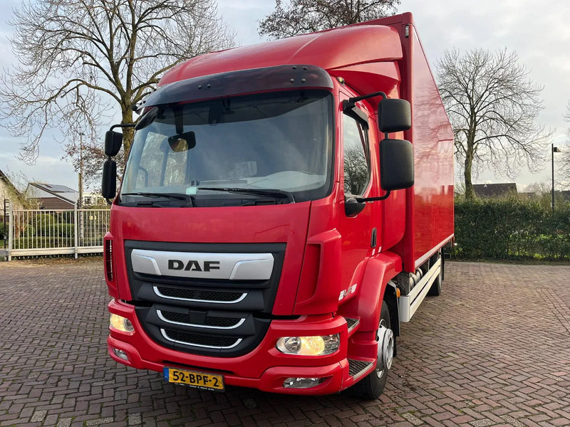 DAF LF 260 FA - Kravas automašīna ar slēgto virsbūvi: foto 2 DAF LF 260 FA - Kravas automašīna ar slēgto virsbūvi: foto 2