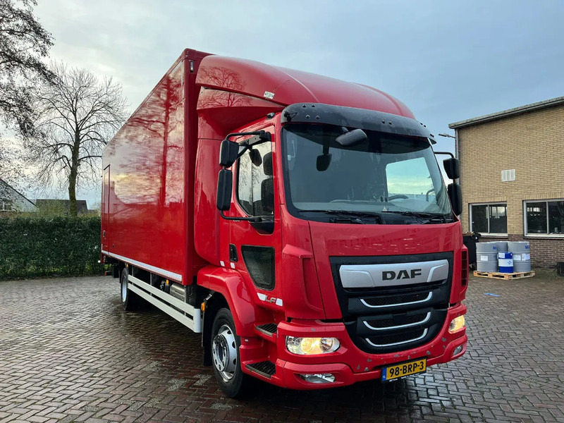 DAF LF 260 Fa - Kravas automašīna ar slēgto virsbūvi: foto 4 DAF LF 260 Fa - Kravas automašīna ar slēgto virsbūvi: foto 4