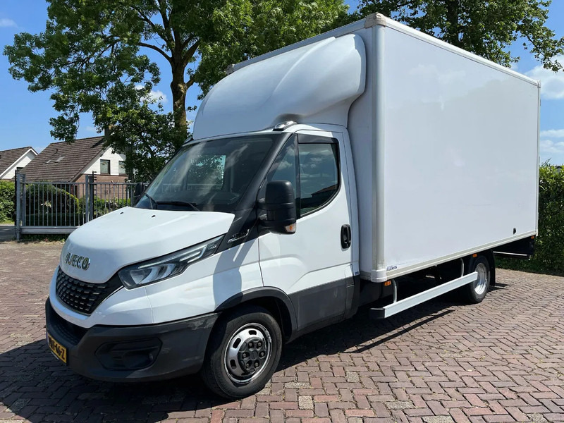 Iveco Daily 35C16 Achterdeuren (15 diverse modellen op voorraad) - Furgons ar slēgtā virsbūve, Kravas-pasažieru furgons: foto 1 Iveco Daily 35C16 Achterdeuren (15 diverse modellen op voorraad) - Furgons ar slēgtā virsbūve, Kravas-pasažieru furgons: foto 1