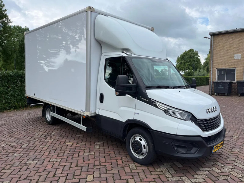 Iveco Daily 35C16 Achterdeuren (15 diverse modellen op voorraad) - Furgons ar slēgtā virsbūve, Kravas-pasažieru furgons: foto 5 Iveco Daily 35C16 Achterdeuren (15 diverse modellen op voorraad) - Furgons ar slēgtā virsbūve, Kravas-pasažieru furgons: foto 5