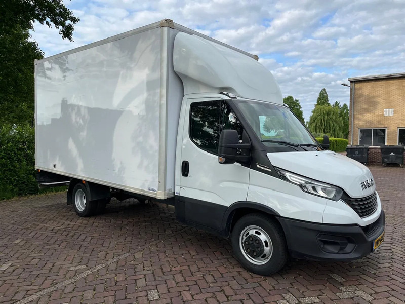 Iveco Daily 35C16 Achterdeuren (15 diverse modellen op voorraad) - Furgons ar slēgtā virsbūve, Kravas-pasažieru furgons: foto 5 Iveco Daily 35C16 Achterdeuren (15 diverse modellen op voorraad) - Furgons ar slēgtā virsbūve, Kravas-pasažieru furgons: foto 5