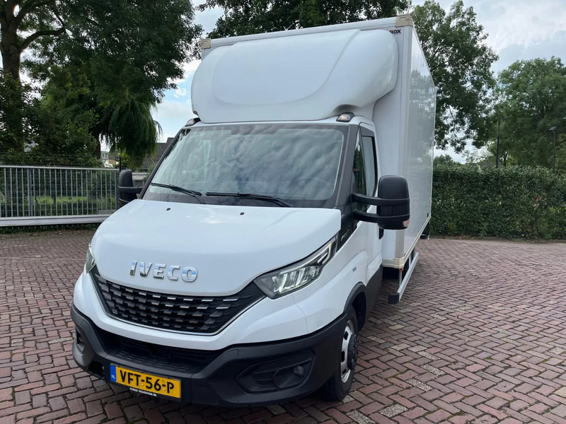 Iveco Daily 35C16 Achterdeuren (15 diverse modellen op voorraad) - Furgons ar slēgtā virsbūve, Kravas-pasažieru furgons: foto 2 Iveco Daily 35C16 Achterdeuren (15 diverse modellen op voorraad) - Furgons ar slēgtā virsbūve, Kravas-pasažieru furgons: foto 2