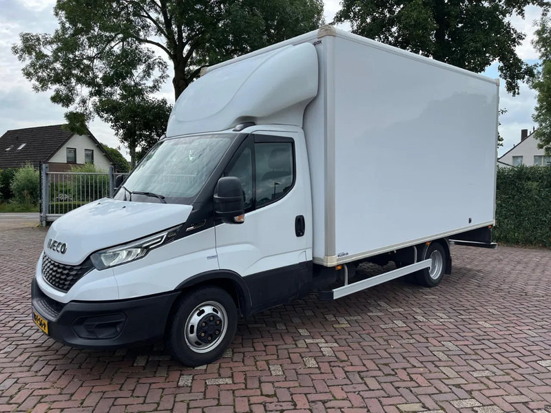 Iveco Daily 35C16 Achterdeuren (15 diverse modellen op voorraad) - Furgons ar slēgtā virsbūve, Kravas-pasažieru furgons: foto 1 Iveco Daily 35C16 Achterdeuren (15 diverse modellen op voorraad) - Furgons ar slēgtā virsbūve, Kravas-pasažieru furgons: foto 1