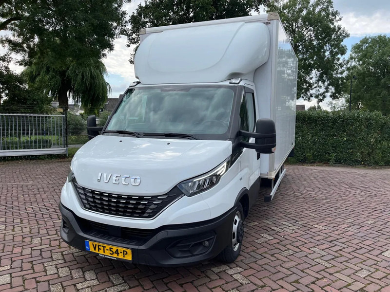 Iveco Daily 35C16 Achterdeuren (15 diverse modellen op voorraad) - Furgons ar slēgtā virsbūve, Kravas-pasažieru furgons: foto 2 Iveco Daily 35C16 Achterdeuren (15 diverse modellen op voorraad) - Furgons ar slēgtā virsbūve, Kravas-pasažieru furgons: foto 2