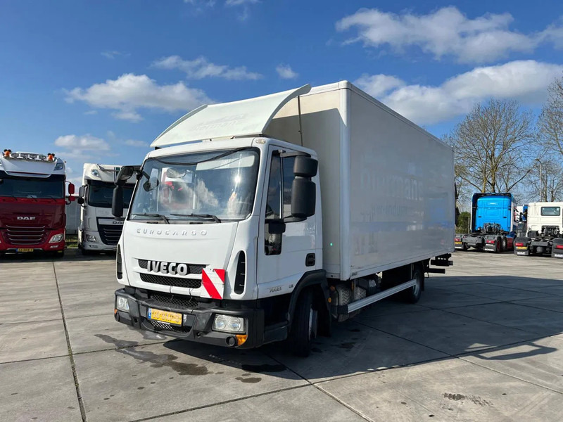 Iveco EuroCargo 75 E21 MANUAL - Kravas automašīna ar slēgto virsbūvi: foto 4 Iveco EuroCargo 75 E21 MANUAL - Kravas automašīna ar slēgto virsbūvi: foto 4
