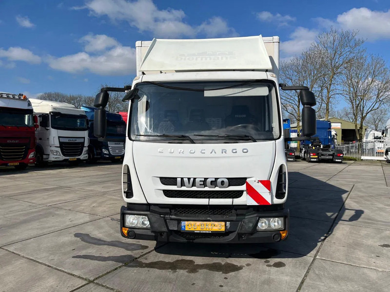 Iveco EuroCargo 75 E21 MANUAL - Kravas automašīna ar slēgto virsbūvi: foto 2 Iveco EuroCargo 75 E21 MANUAL - Kravas automašīna ar slēgto virsbūvi: foto 2