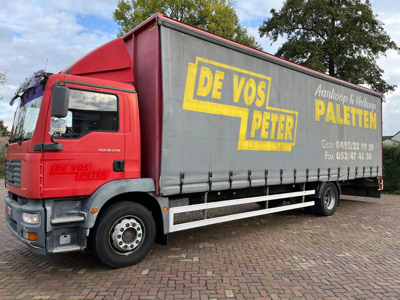 MAN TGM N18.240 - Kravas automašīna ar slēgto virsbūvi: foto 4 MAN TGM N18.240 - Kravas automašīna ar slēgto virsbūvi: foto 4